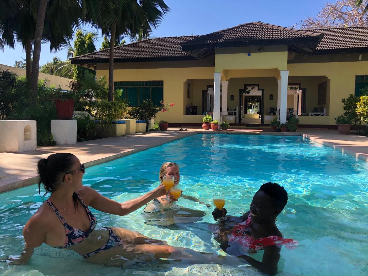 Sawa Sawa Beach House Msambweni Экстерьер фото