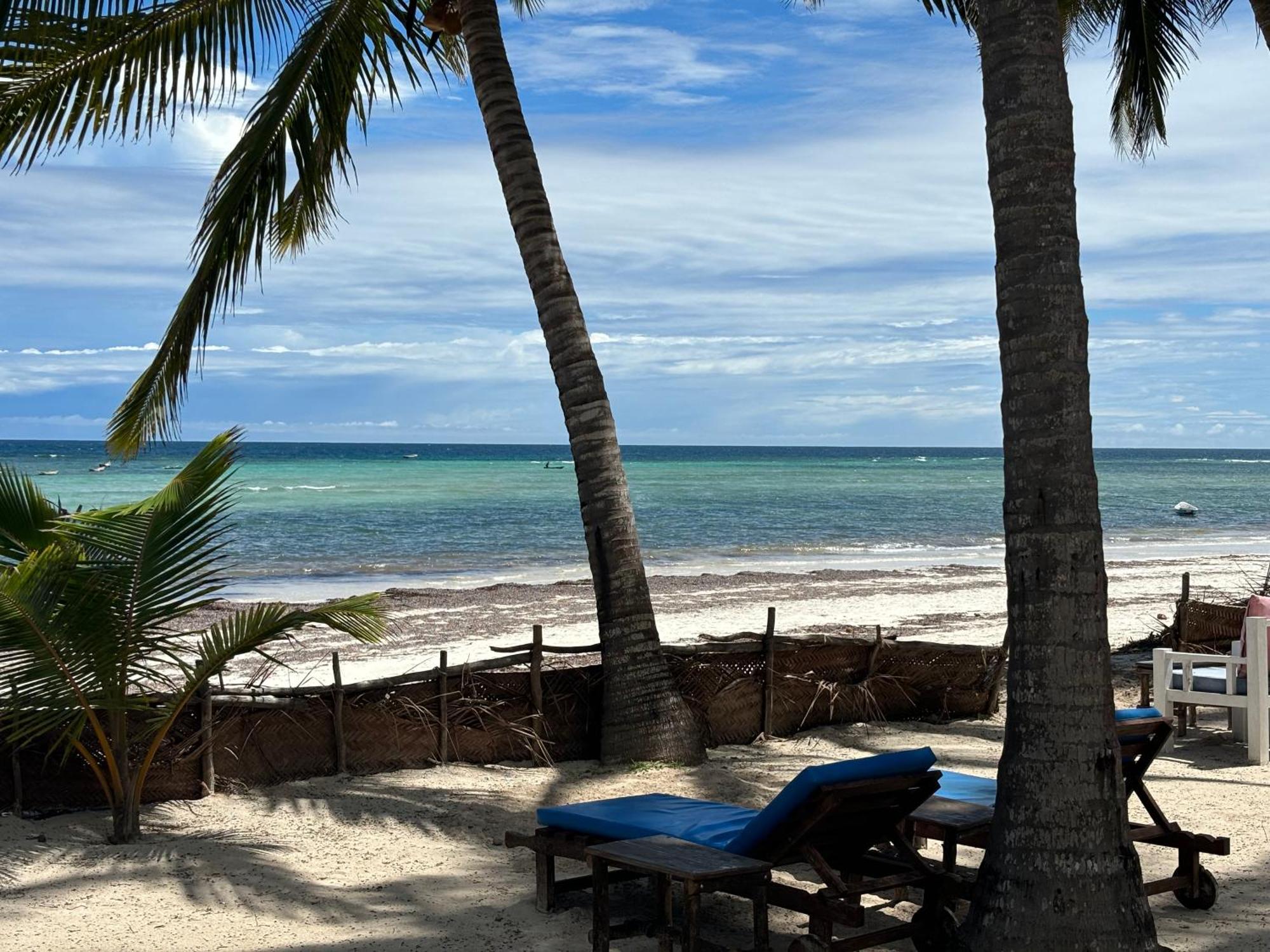 Sawa Sawa Beach House Msambweni Экстерьер фото