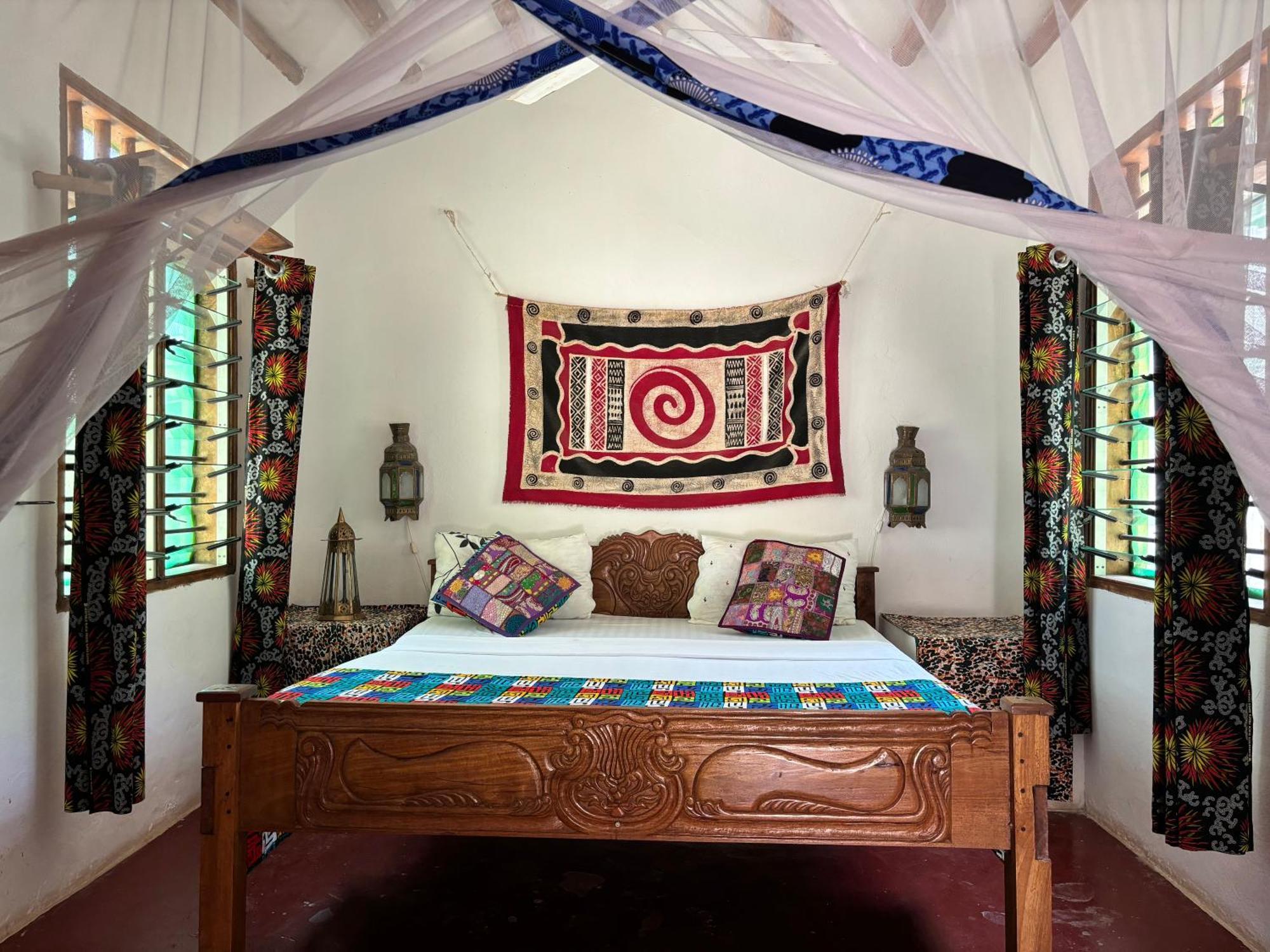 Sawa Sawa Beach House Msambweni Экстерьер фото