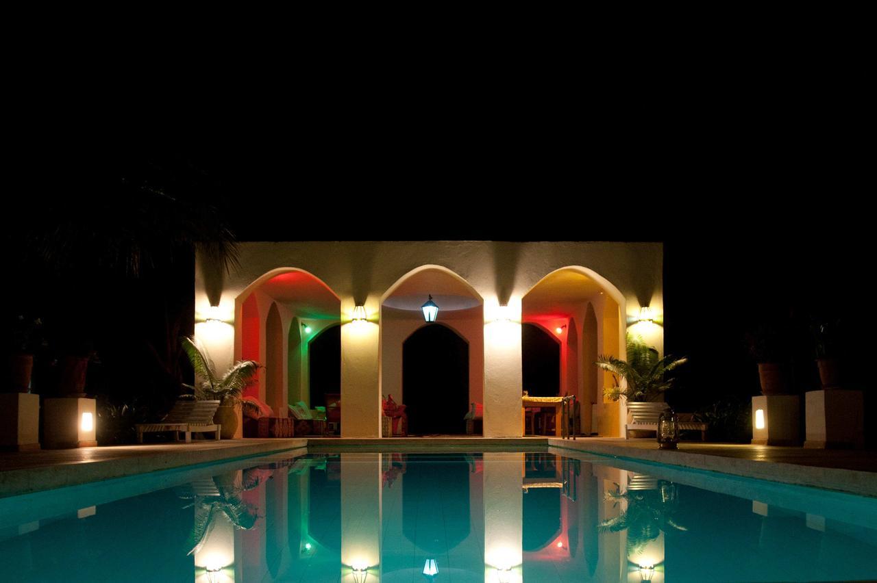 Sawa Sawa Beach House Msambweni Экстерьер фото
